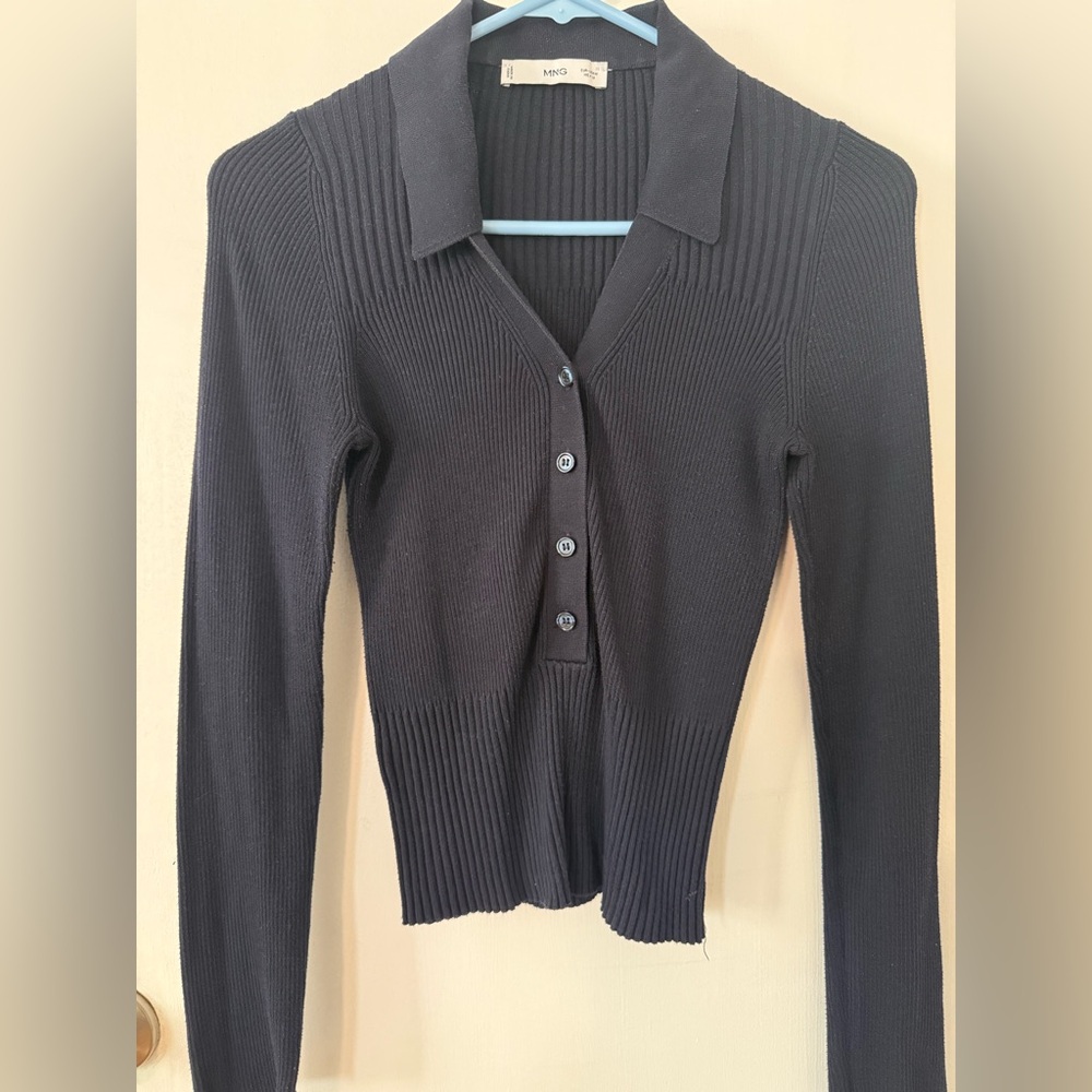 Mango Ribbed Button-Up Collared Knit Top — Navy Blue